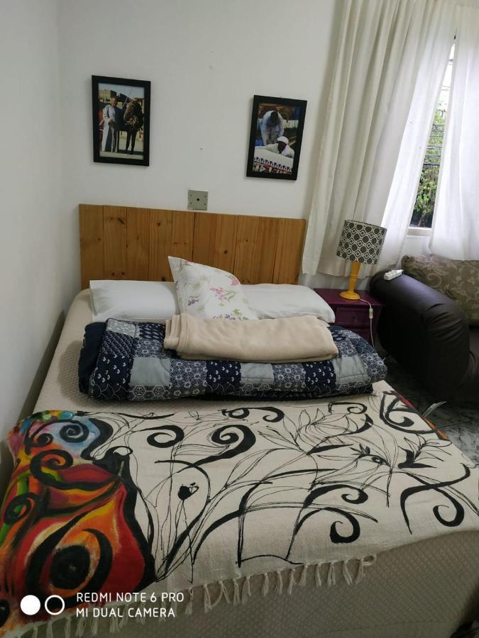Hospedaria - A Casa Cafe Arte - Valores Acessiveis Σάο Πάολο Εξωτερικό φωτογραφία